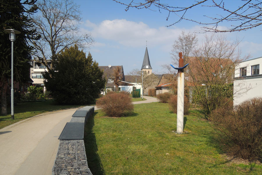 „Grünes Band“ mit Blick auf das Alte Dorf