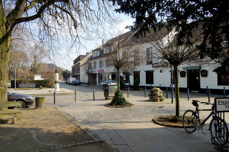 Vorplatz der Kirche „Alt-St. Martin“